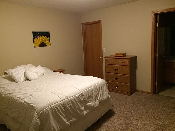 5th image of 106 1st Avenue Cir SW