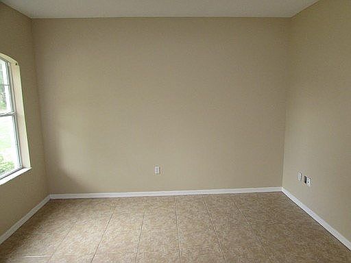 3rd image of 72 Ryan Dr