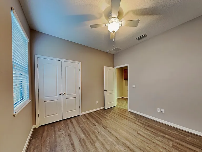 2131 Lacosta Pl — Photo 20