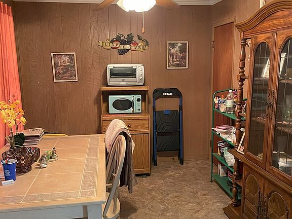 5th image of 710 ROYSTON AVE