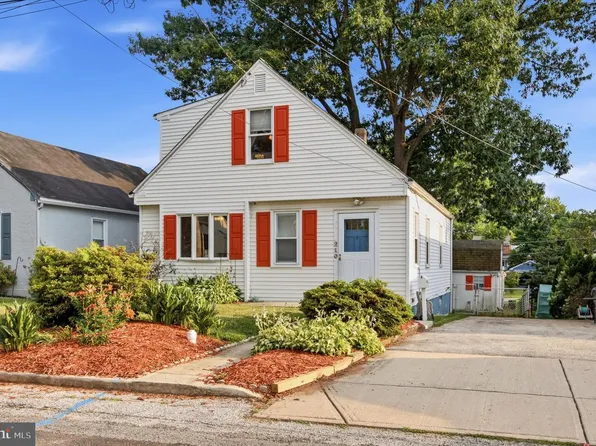 210 Walnut Rd, Wallingford, PA 19086