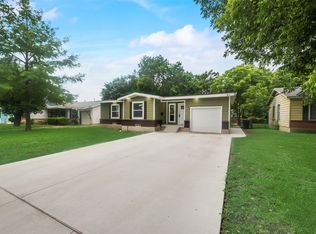 4833 Bromfield St, Dallas, TX 75216