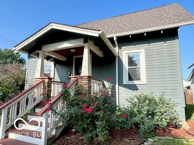 1504 Franklin St photo 1