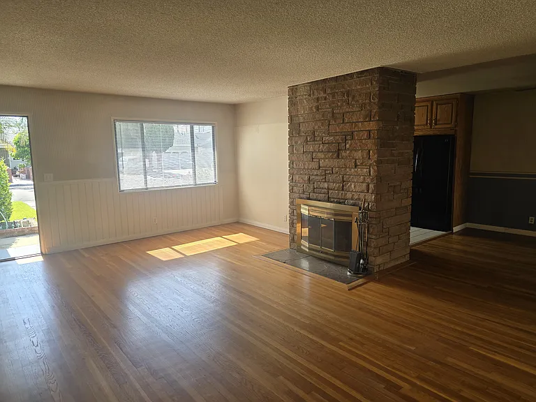 12141 Movius Dr — Photo 4
