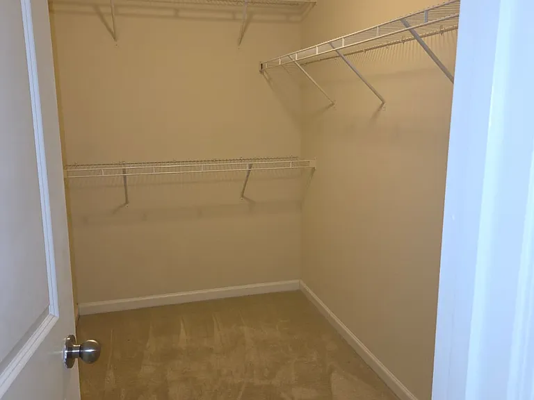 6821 Planting Ct — Photo 17