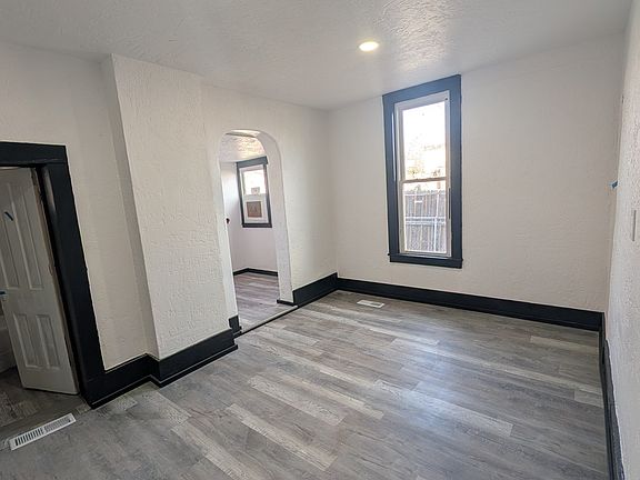 5th image of 701 W 13th St #A