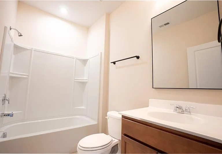 1059 Caruso Dr — Photo 13