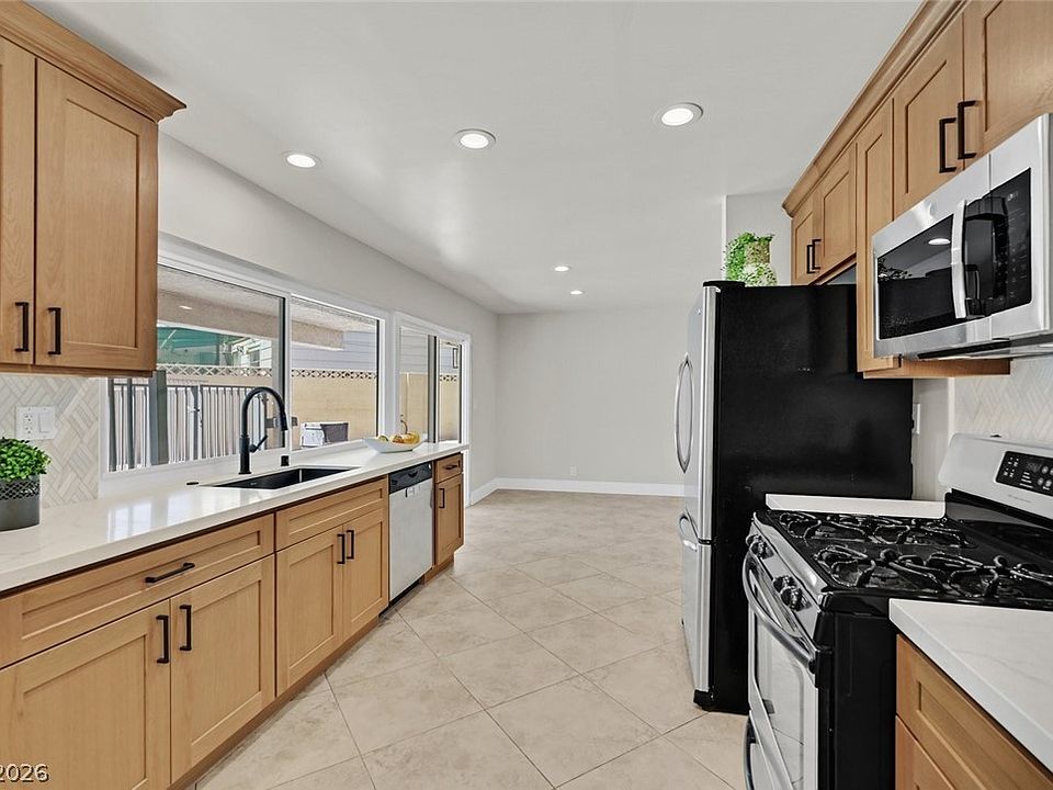 1st image of 3079 Capistrano Ct