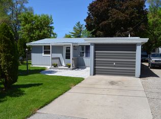 3983 Franke Rd, Traverse City, MI 49684