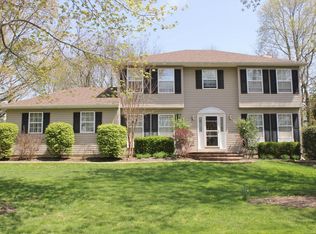 12 Sunny Woods Ln, Jackson, NJ