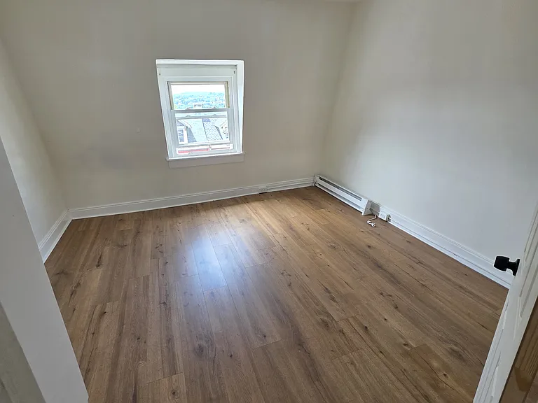 745 Birch St — Photo 21