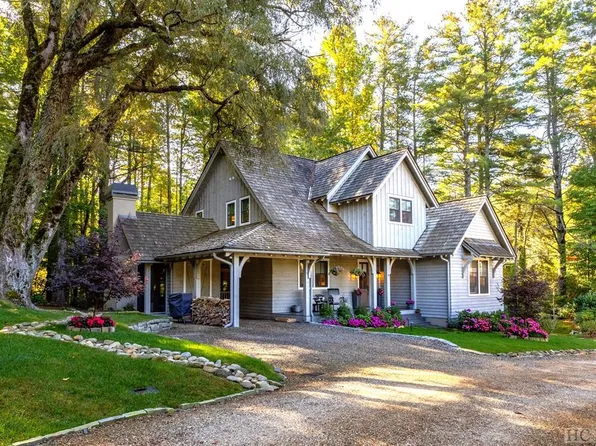 36 Old Willow Circle, Cashiers, NC 28717