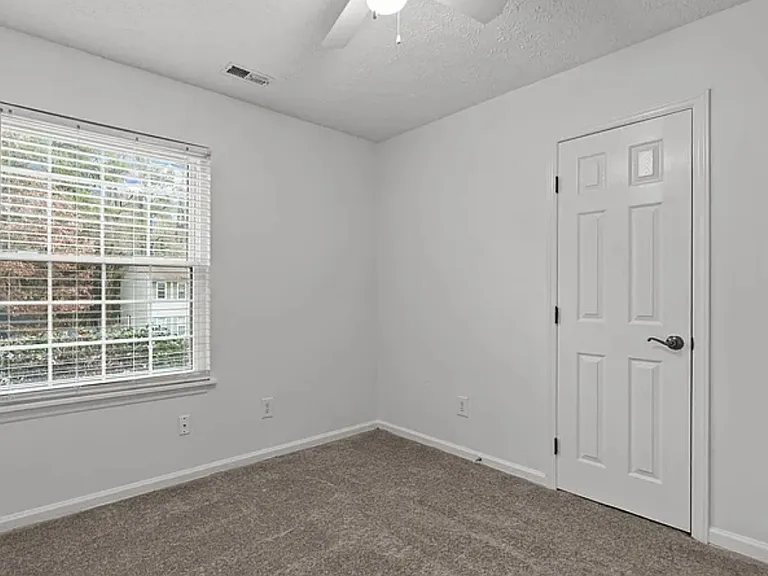3333 Joanne Dr — Photo 10