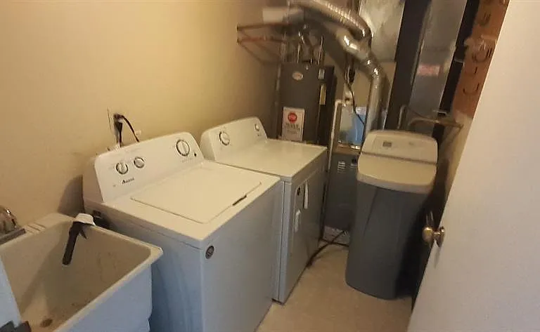 61210 Greenwood Dr #56 — Photo 9