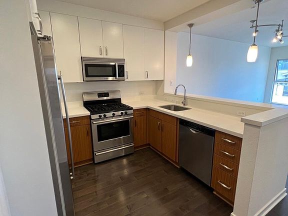 5th image of 555 Bartlett St APT 423