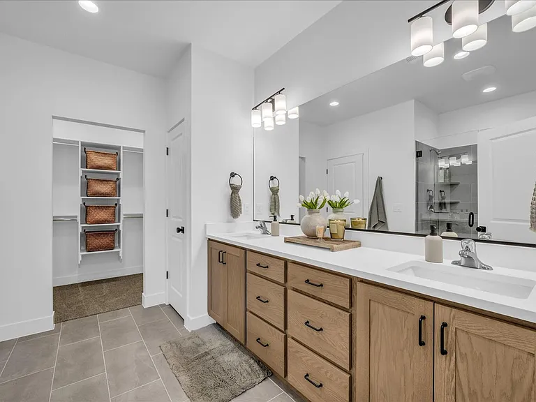 1858 S Livy Ln #1 — Photo 14