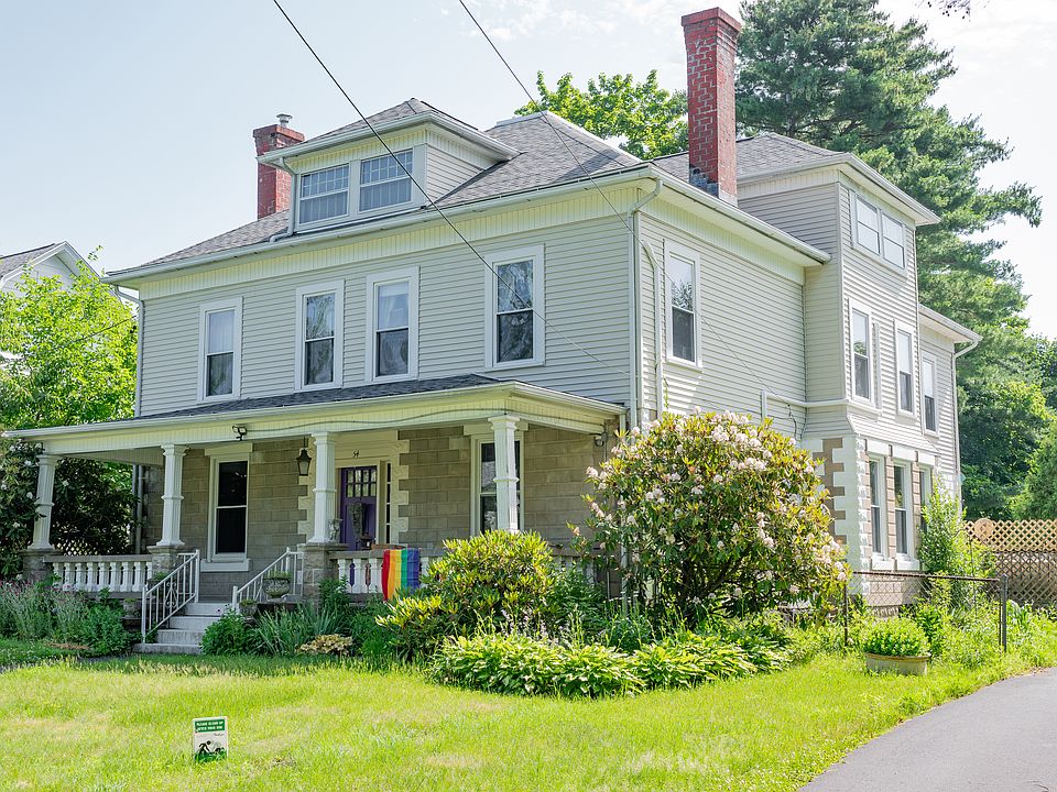 1st image of 54 Montgomery Ave