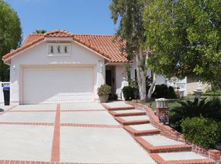 24833 Laurelcrest Ln, Newhall, CA 91381