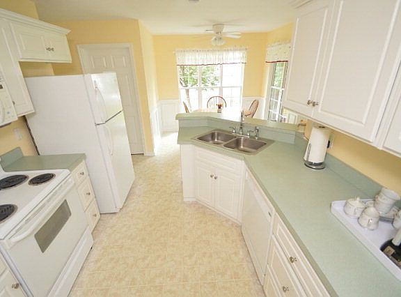 5th image of 5223 Pleasant Pointe Dr
