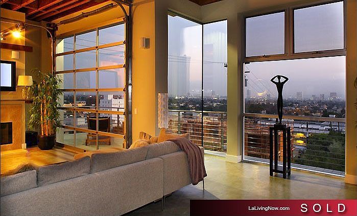 1st image of 1152 N La Cienega Blvd Unit 302