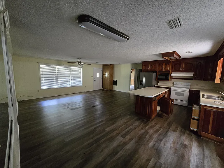 5 Ploomer Dr — Photo 4