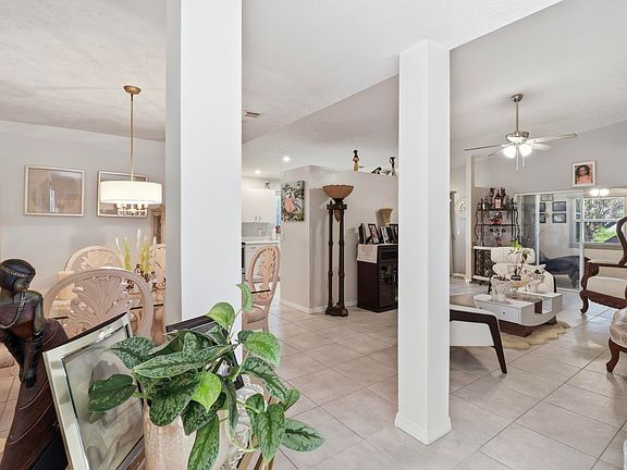 2nd image of 6644 Picante Circle