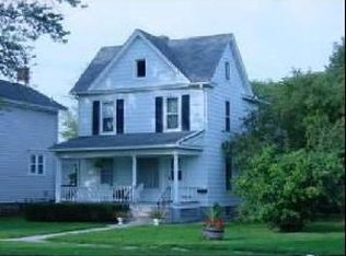 406 N Main St, Elburn, IL 60119