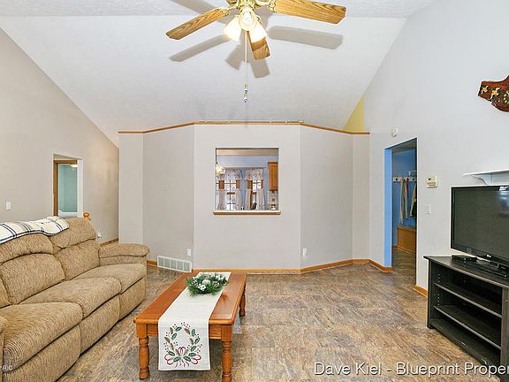5th image of 6788 Hartman Dr SE