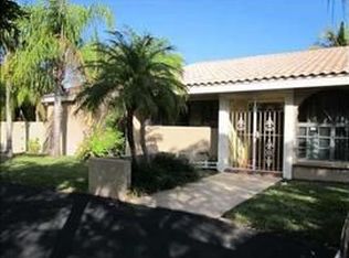 17741 SW 77th Ave, Palmetto Bay, FL 33157