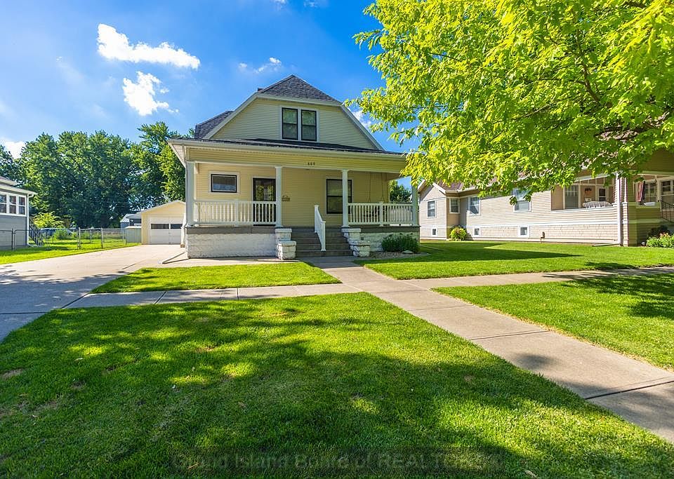 1st image of 609 I St