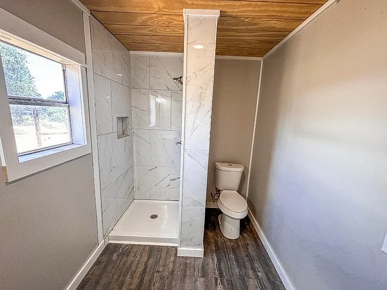 205 Cambridge Ln — Photo 17