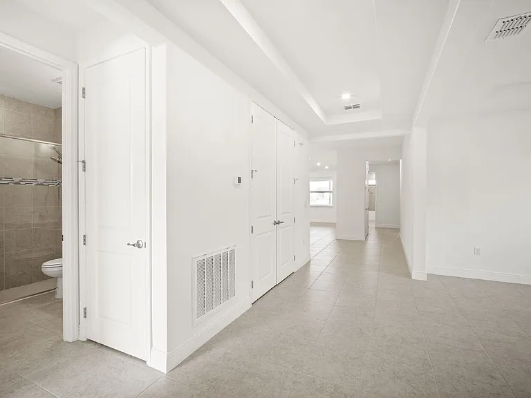 6185 Moonrise Dr — Photo 12
