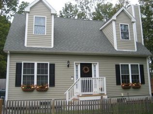 83 Main St #83R, Kingston, MA 02364