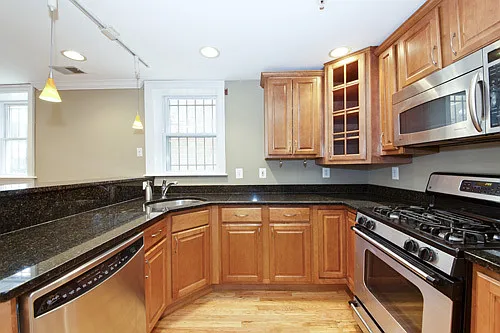 1443 Oak St NW #T1 — Photo 7