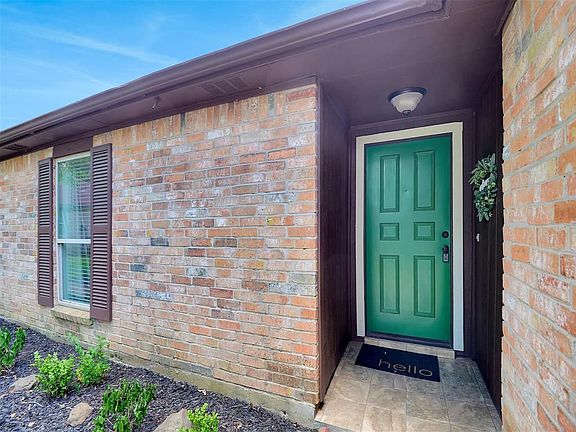 4th image of 3115 Founders Green Cir