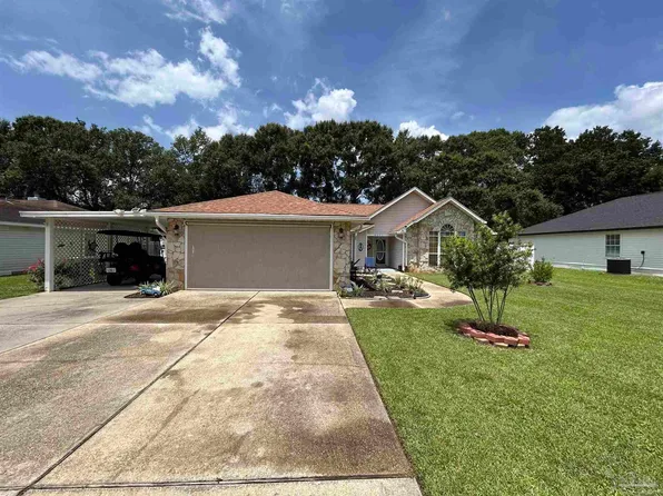 2371 La Lar Ln, Pensacola, FL 32534