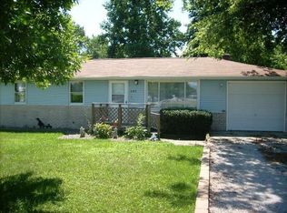 2185 Washington Rd, Washington, IL 61571