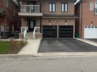 29 W Nomad Cres, Brampton, ON L6Y5N5