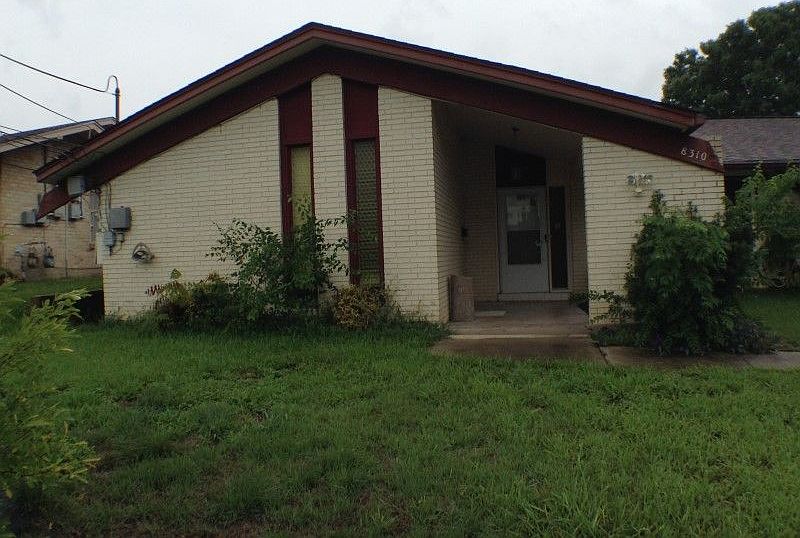 1st image of 8310 York Dr