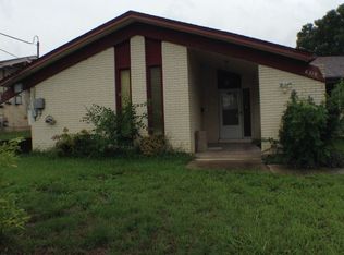 8310 York Dr, San Antonio, TX 78216