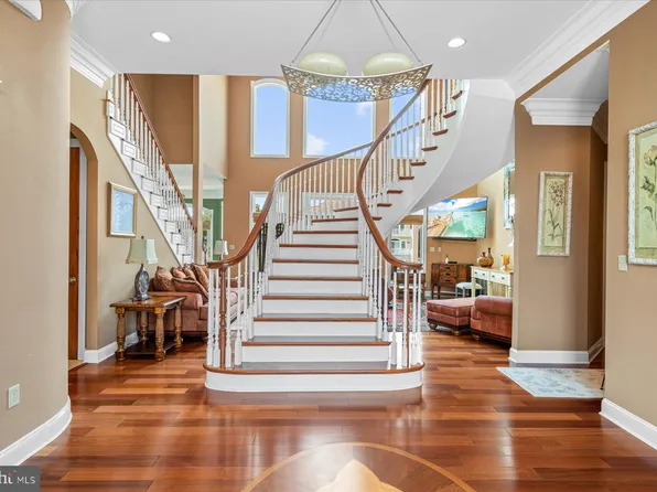 22 Leigh Dr, Ocean Pines, MD 21811