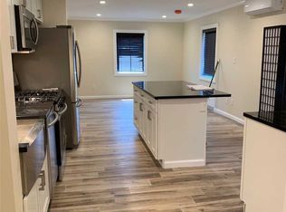 8 E Valley Stream Blvd APT 2A, Valley Stream, NY 11580