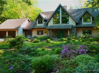 13 Grove Rd, Forest City Twp, ME 04413