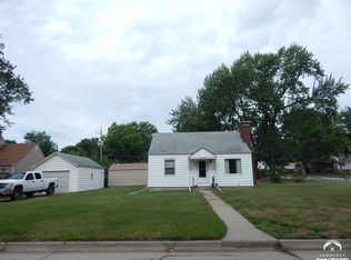 801 SW Randolph Ave, Topeka, KS 66606