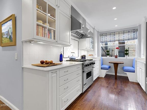 5th image of 20 W 77th St #6A
