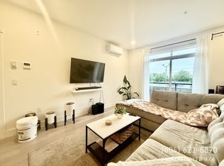 22633 Selkirk Ave #207, Maple Ridge, BC V2X 2X9