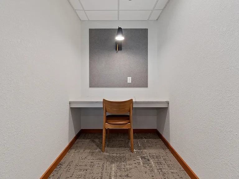 808 Berry Place — Photo 30