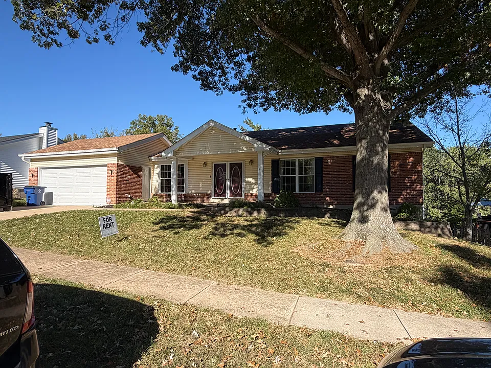 2929 Meramar Dr