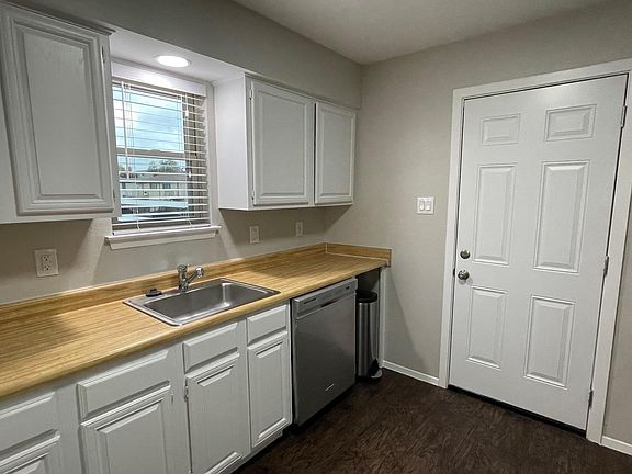 4th image of 10650 Steppington Dr APT 222