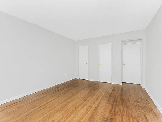 Sold by Re/Max In The City | media 8